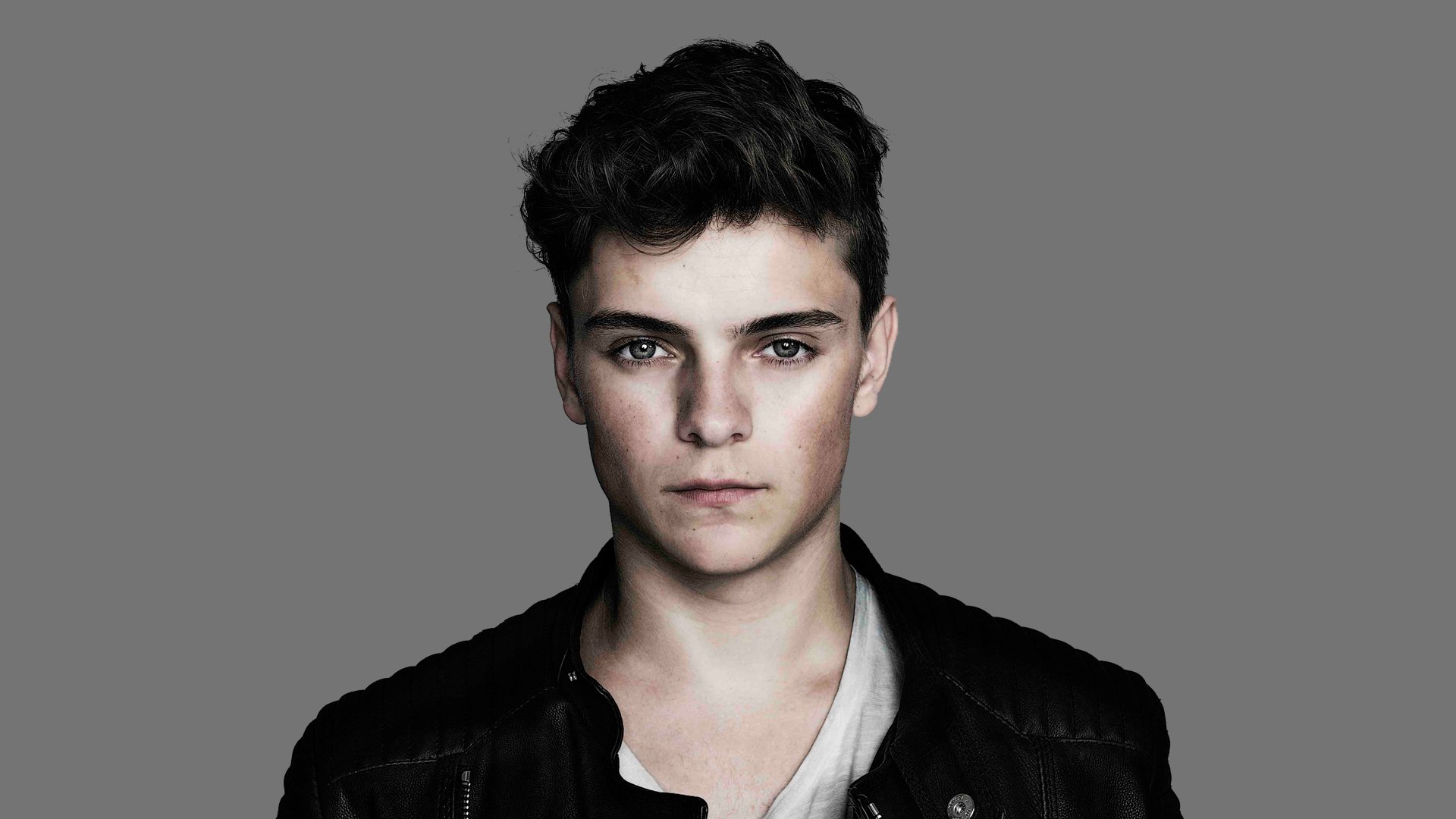 ¡Martin Garrix Encendio Tomorrowland 2026 con un Himno Inesperado: 'Fireflies' junto a U2!