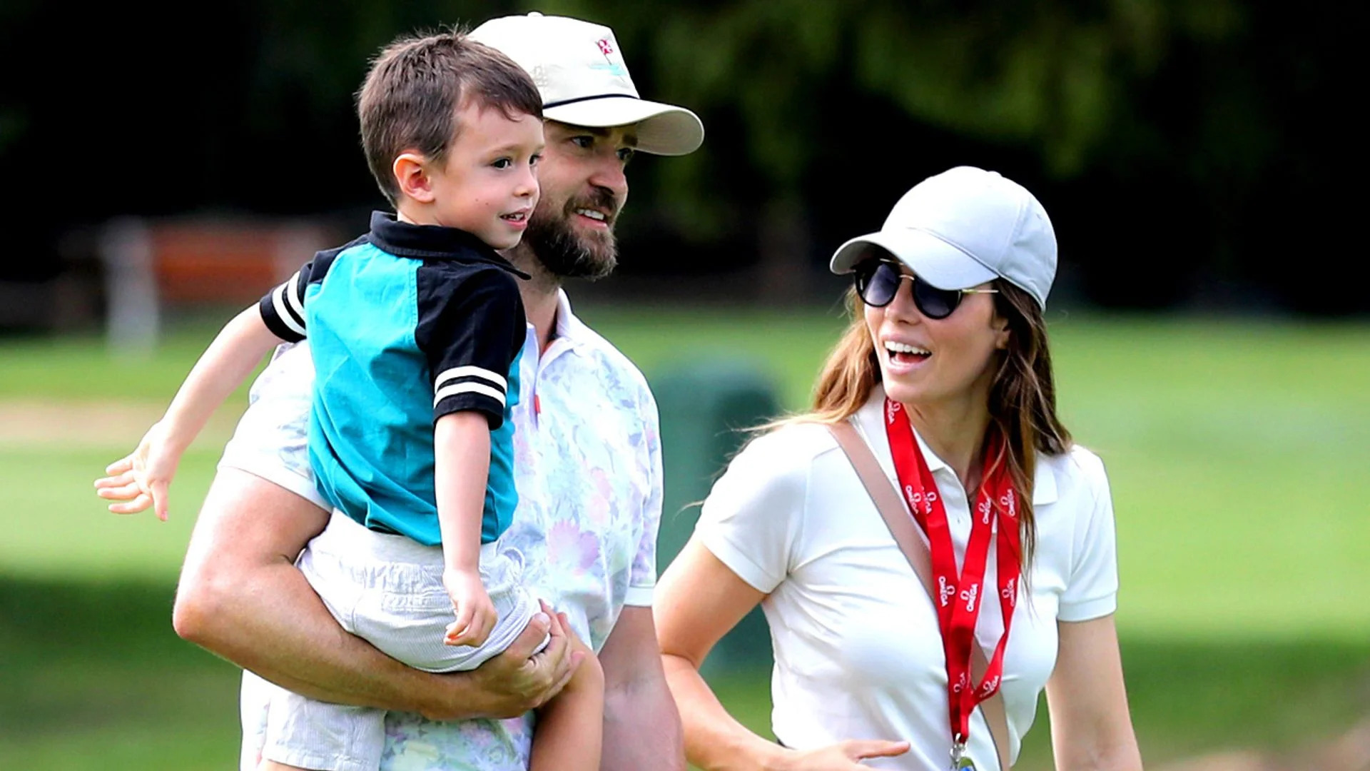 ¡Amor de Padre en Hollywood! Jessica Biel y Justin Timberlake muestran el álbum familiar en un Día del Padre "espectacular"