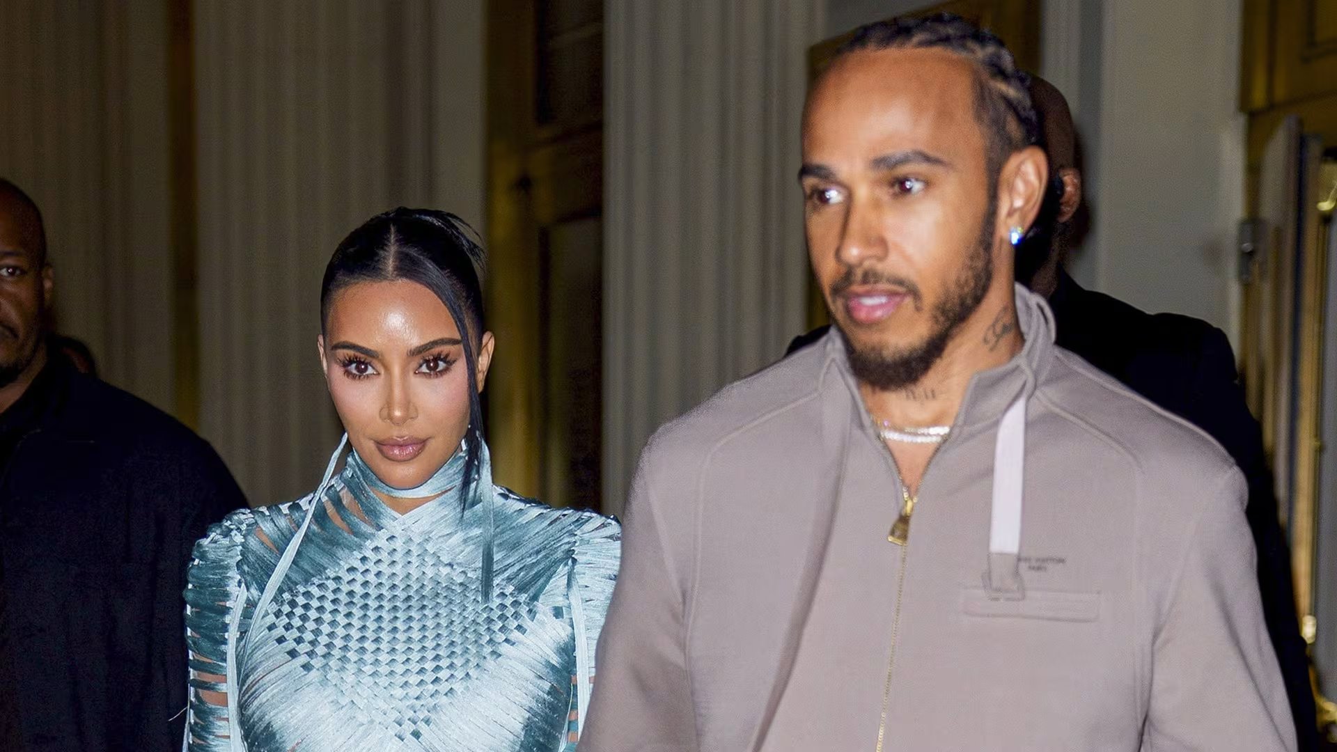 ¡Amor a toda velocidad! Kim Kardashian vibro con el gran triunfo de Lewis Hamilton