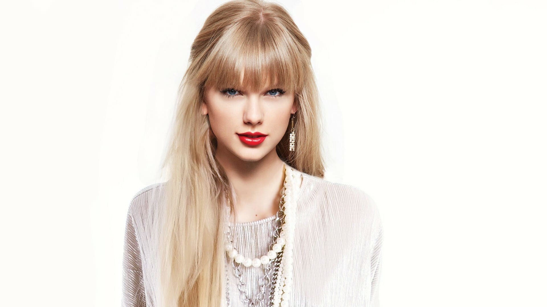 Taylor Swift recuperó los derechos de sus primeros álbumes
