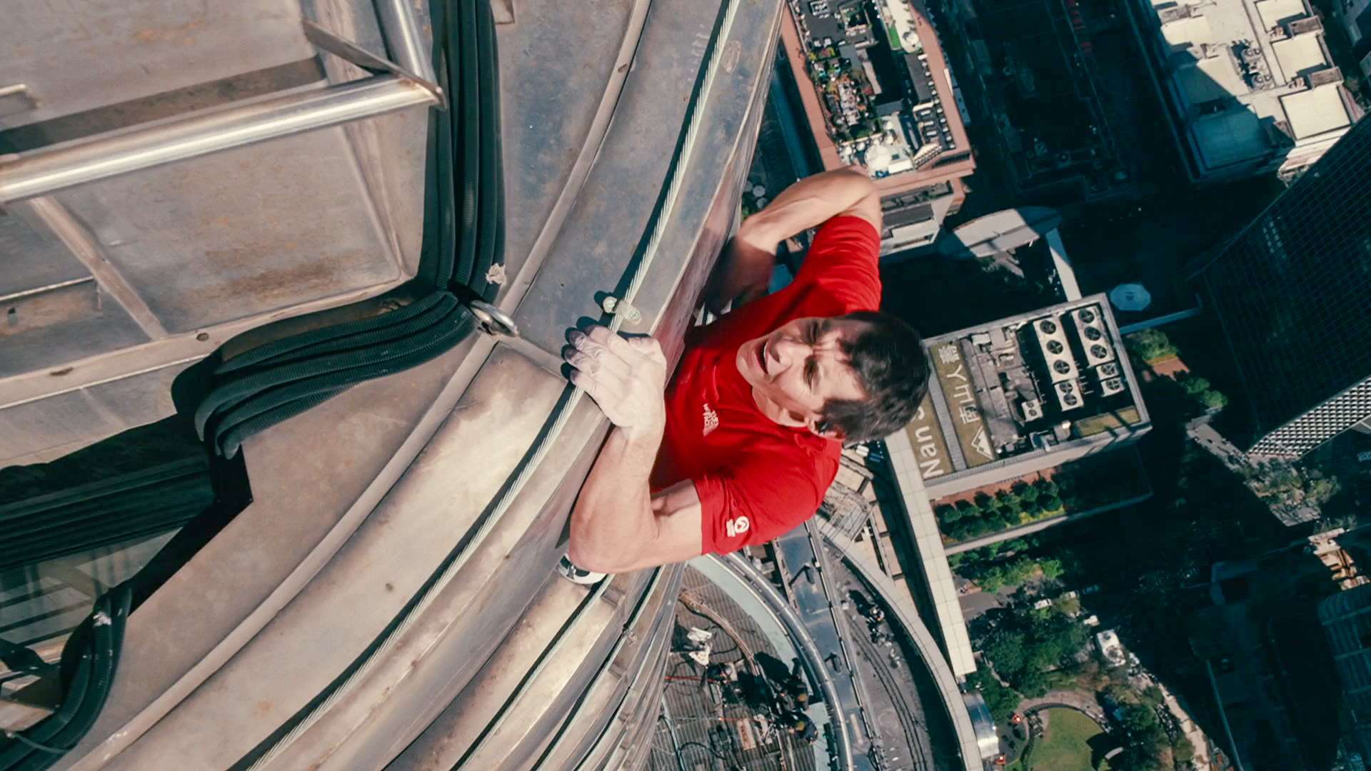 El deportista extremo Alex Honnold se quejó de mal pago por parte de Netflix tras cubrimiento de su escalada de hazaña